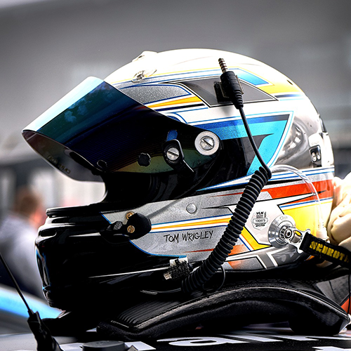 Motor helm